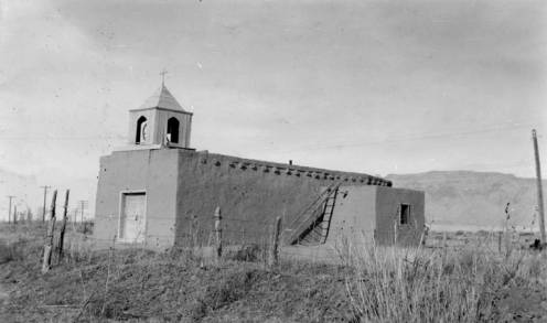 An adobe chapel in Los Ranchos, New Mexico, 1938.